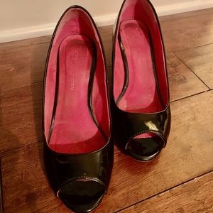 Chinese Laundry Wedge Peep Toe, Noreen, 7.5M